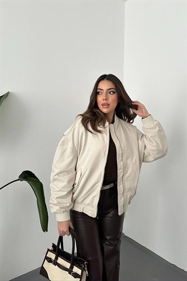 Toptan Bej Parçalı Bomber Ceket