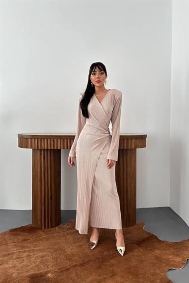 Toptan Bej Piliseli Tokalı Elbise