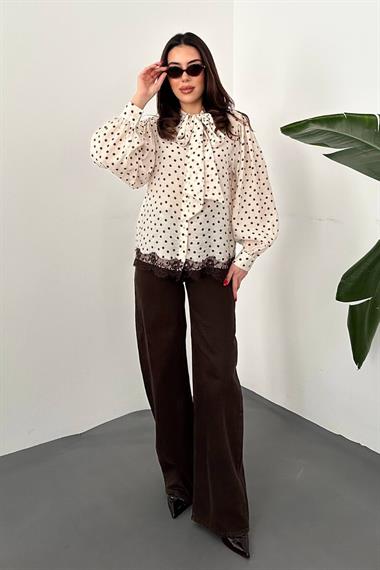 Toptan Bej Puantiyeli Dantelli Gömlek