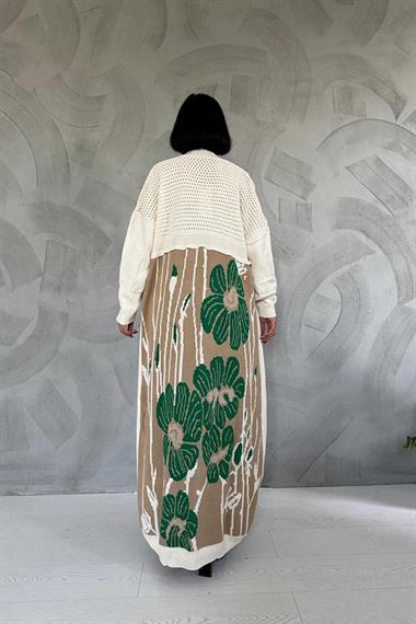 Wholesale White Cardigan with Pattern on the Back