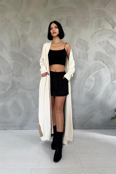 Wholesale White Cardigan with Pattern on the Back