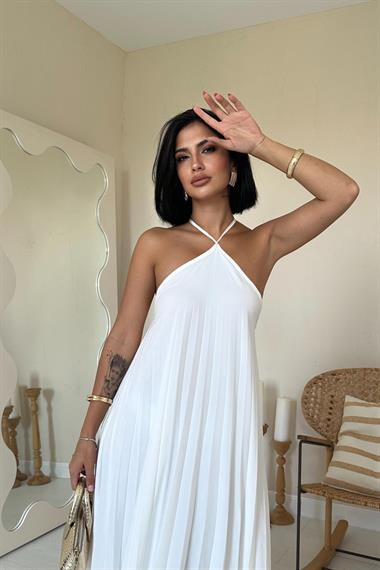 Toptan Beyaz Askılı Pileli Elbise