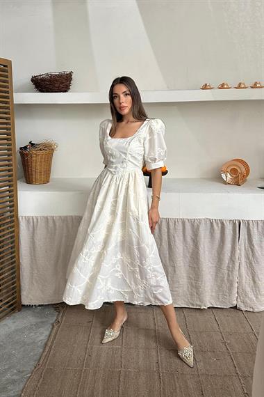 Toptan Beyaz Balon Kollu Brode Elbise