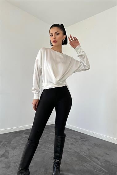 Toptan Beyaz Bisiklet Yaka Bluz