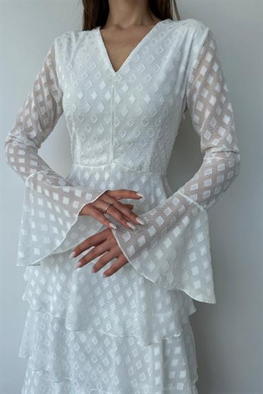 Toptan Beyaz Kat Kat Puantiyeli Elbise