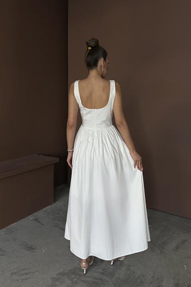 Toptan Beyaz Pileli Uzun Elbise