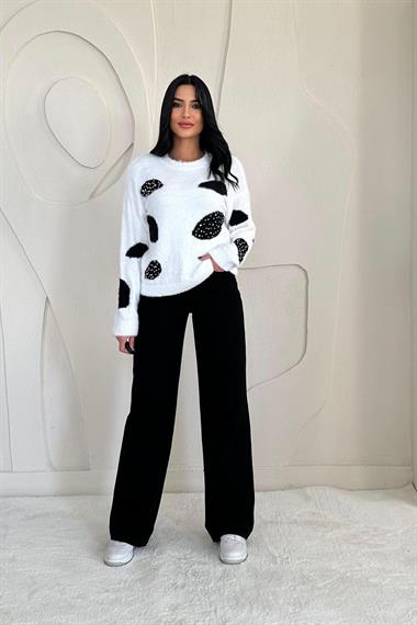 Toptan Beyaz Taşlı Triko Kazak