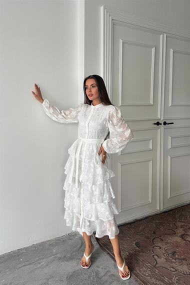 Toptan Beyaz Valonlu Şeritli Kat Kat Elbise