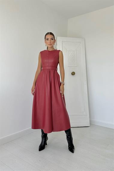 Toptan Bordo Kuşaklı Deri Elbise