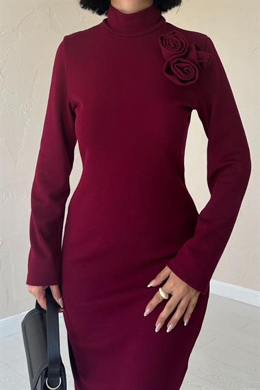 Toptan Bordo Omzu Güllü Düz Elbise