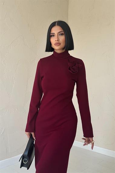 Toptan Bordo Omzu Güllü Düz Elbise