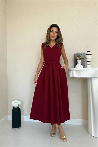 Toptan Bordo Önü Britli Pileli Elbise