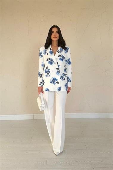 Toptan Ekru Gül Detaylı Blazer Ceket