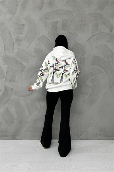 Wholesale Ecru Embroidered Sweatshirt