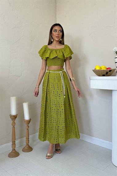 Toptan Fıstık Yeşili Gipeli Bluz Etek Takım