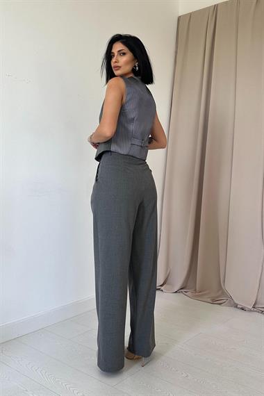 Toptan Gri Arkası Garnili Yelek ve Pantolon Takım