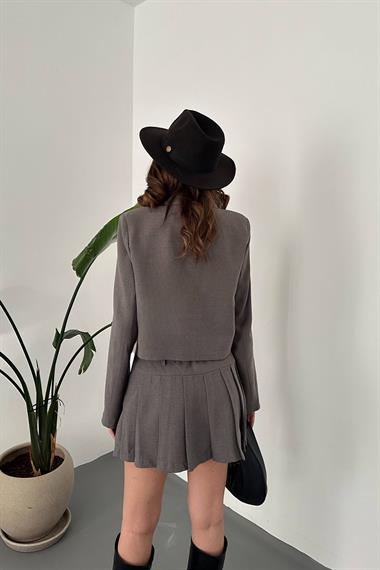 Toptan Gri Bomber Ceket ve Pileli Etek Takım