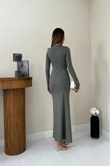 Toptan Haki Vücudu Saran Uzun Elbise
