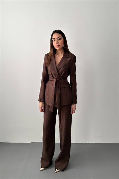 Toptan Kahverengi Beli Kuşaklı Ceket ve Pantolon Parlak Takım