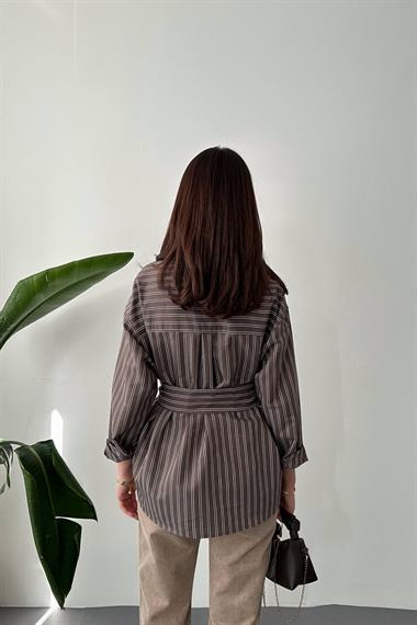 Toptan Kahverengi Boyundan Bağlamalı Çizgili Gömlek