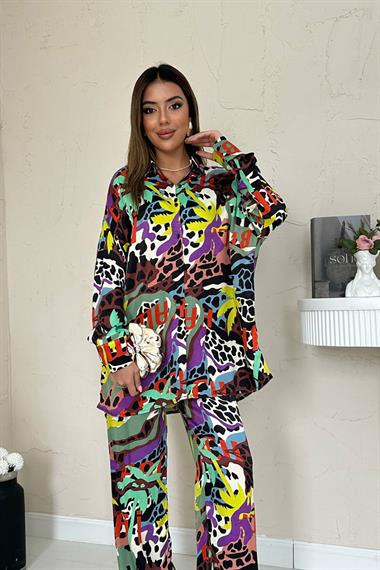 Toptan Kahverengi Dijital Desenli Gömlek ve Pantolon Takım