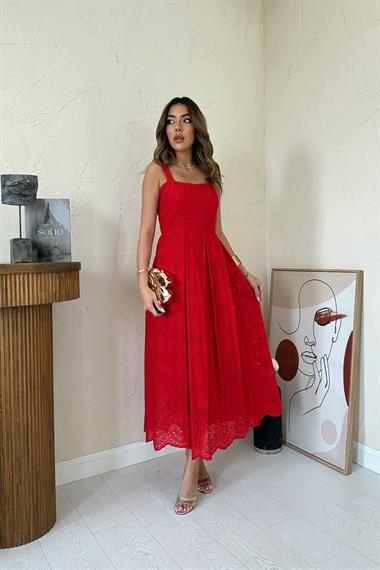 Toptan Kırmızı Askılı Aparatlı Brode Elbise