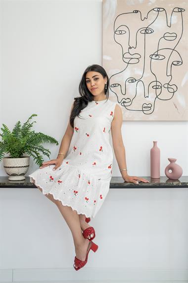 Toptan Kırmızı Dantelli Çiçekli Elbise