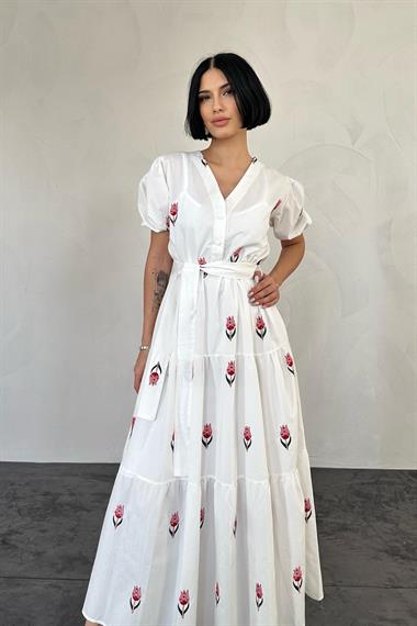 Toptan Kırmızı Lale Nakışlı Elbise