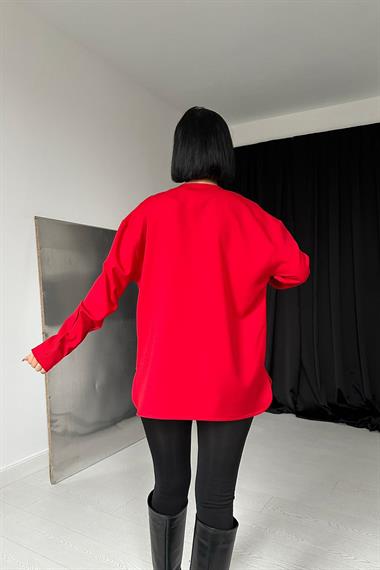 Toptan Kırmızı Yakası Broşlu Bluz