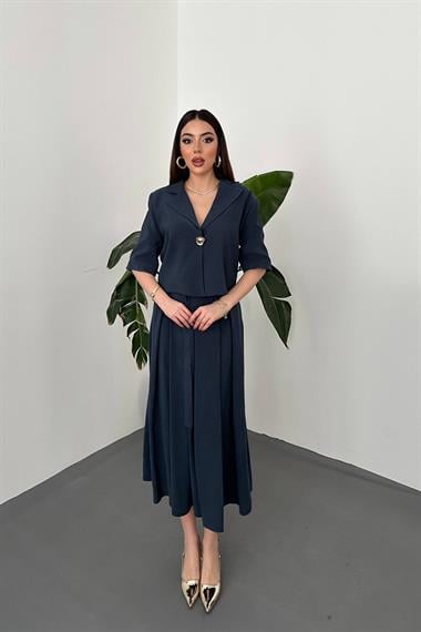 Toptan Lacivert Tek Düğmeli Kısa Ceket Ve Etek Takım