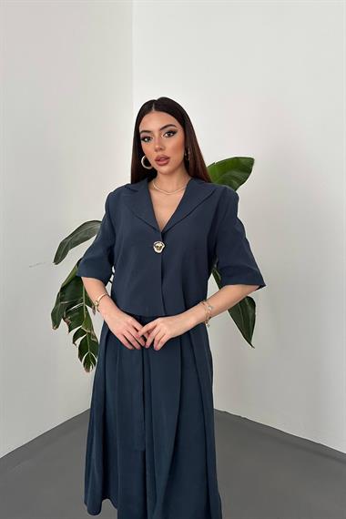 Toptan Lacivert Tek Düğmeli Kısa Ceket Ve Etek Takım
