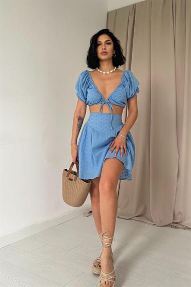 Toptan Mavi Brode Crop ve Mini Etek Takım