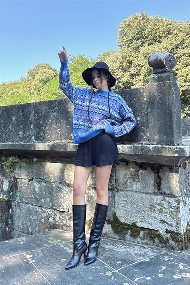 Toptan Mavi Desenli Triko Kazak