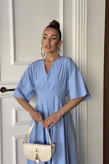 Toptan Mavi Pileli Uzun Elbise