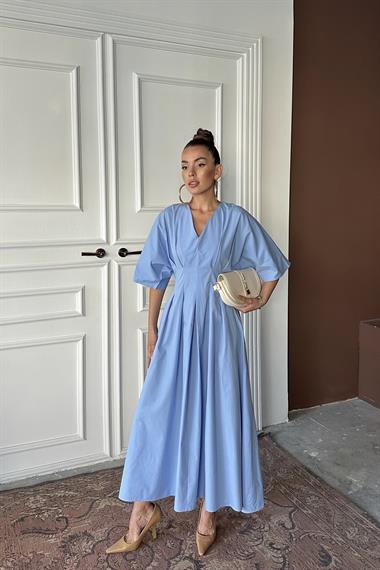 Toptan Mavi Pileli Uzun Elbise