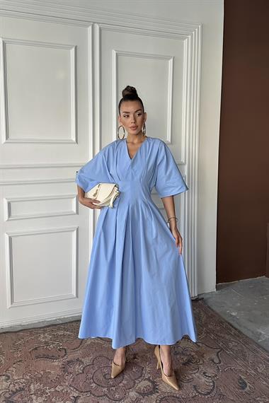 Toptan Mavi Pileli Uzun Elbise