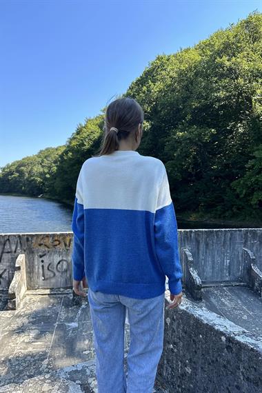 Toptan Mavi Zikzak Desenli Triko Kazak