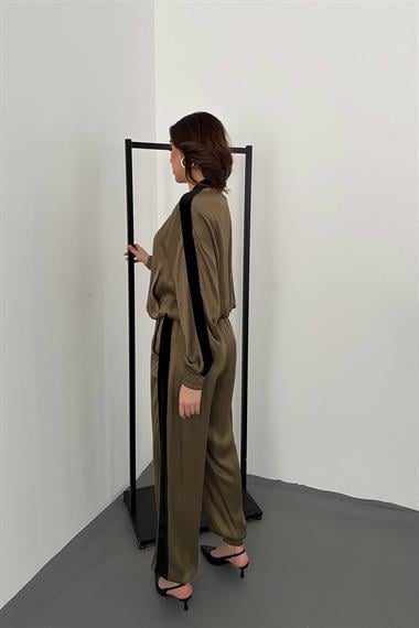 Toptan Mint Kadife Şeritli Saten Eşofman Takımı