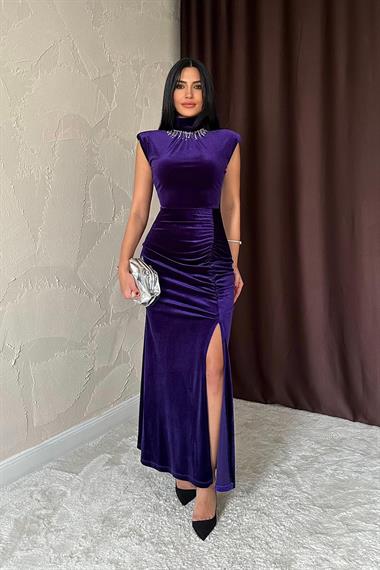 Toptan Mor Yakası Taşlı Büzgülü Elbise