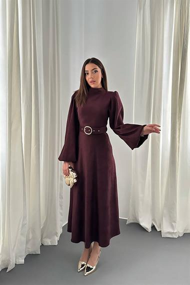 Wholesale Plum-colored dress with buckle detail and belt.