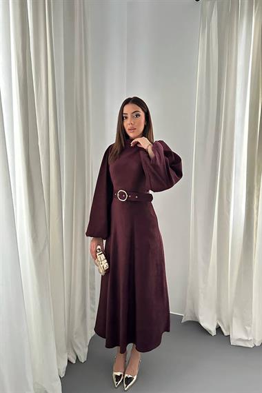 Wholesale Plum-colored dress with buckle detail and belt.