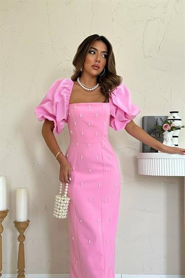 Toptan Pembe İşlemeli Kolu Garnili Elbise