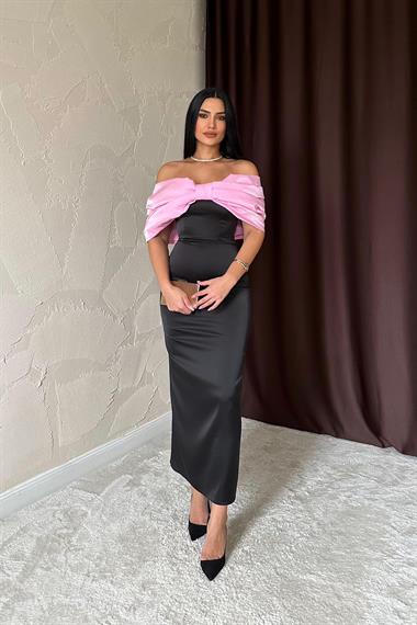 Toptan Pembe Önü Fiyonklu Elbise