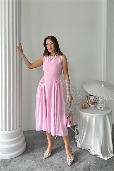 Toptan Pembe Yanları Büzgülü Midi Boy Keten Elbise