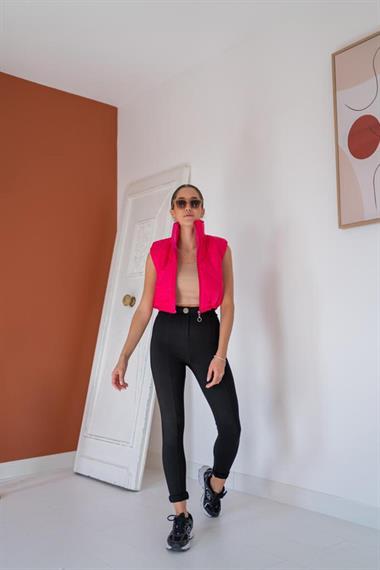 Toptan Pudra Kısa Kapitone Yelek