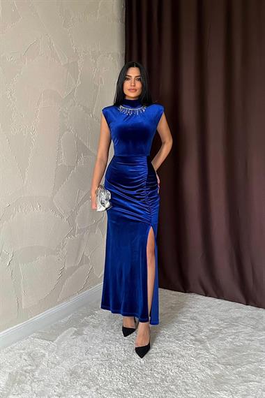 Toptan Saks Yakası Taşlı Büzgülü Elbise