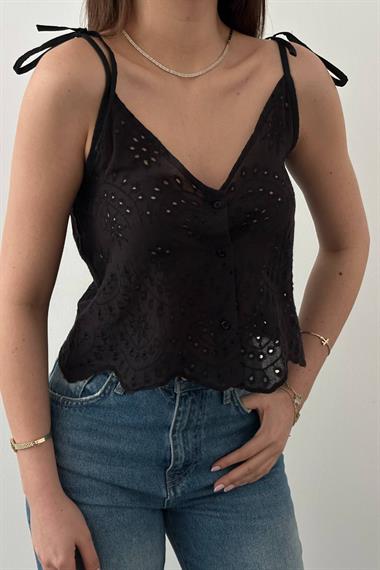 Wholesale Black Laced Embroidered Blouse