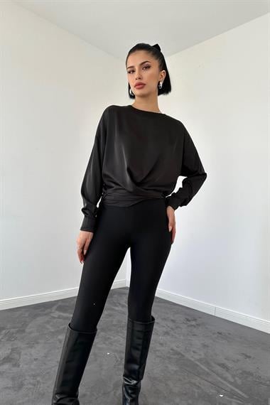 Toptan Siyah Bisiklet Yaka Bluz