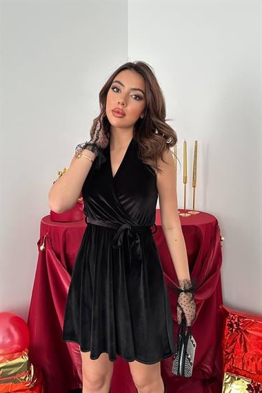 Toptan Siyah Boyundan Geçmeli Elbise