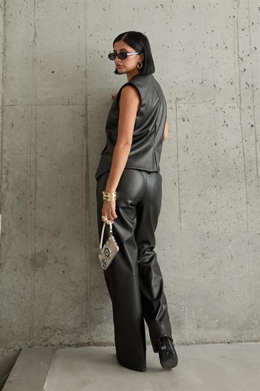 Toptan Siyah Çapraz Yelek ve Pantolon Takım